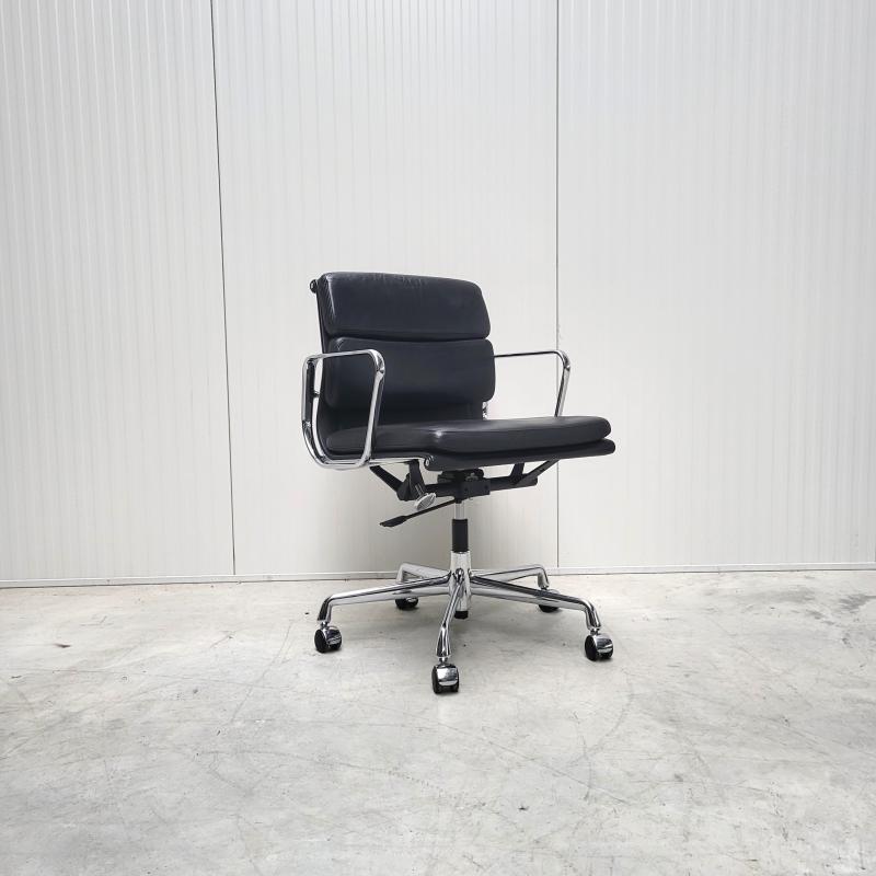 16x Vitra EA217 Soft Pad Office Chair by Charles Eames Black Leather